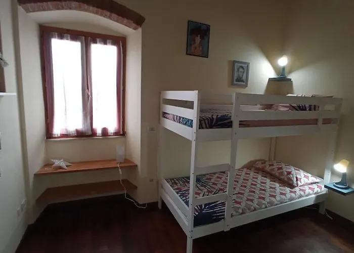 Casa In Piazza A Due Passi Dagli Imbarchi E Dal Centro Storico