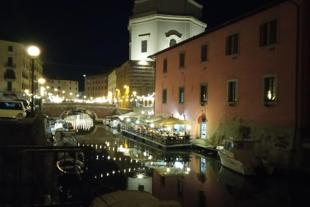 Apartment Casa In Piazza A Due Passi Dagli Imbarchi E Dal Centro Storico